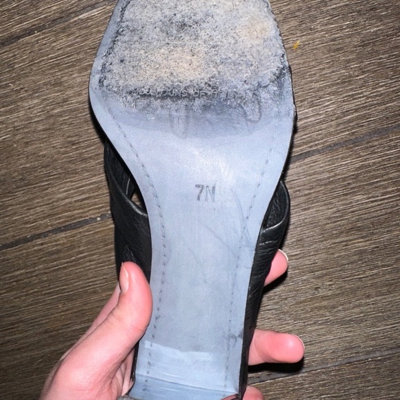 couture donald j. pliner heels size 7 - Picture 3 of 4